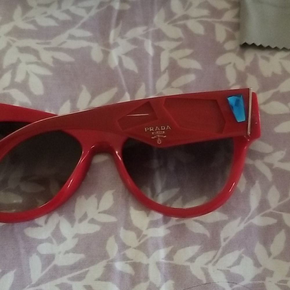 Authentic Prada Sunglasses With Default - image 5